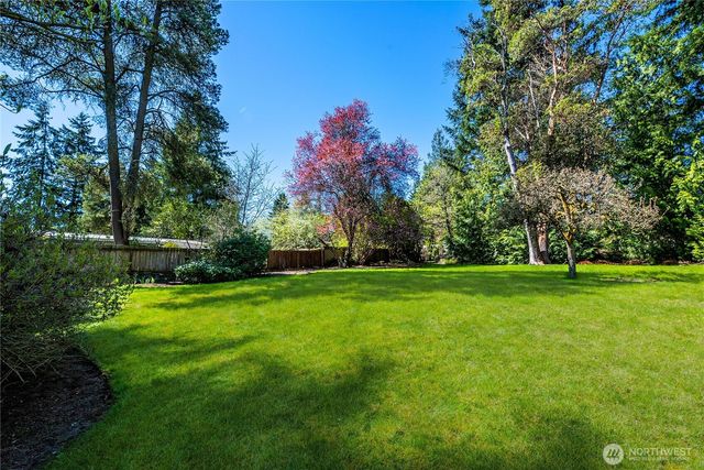 2209 NE 177th Street, Shoreline, WA 98155