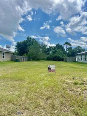 2024 Rosalee Street, La Marque, TX 77568
