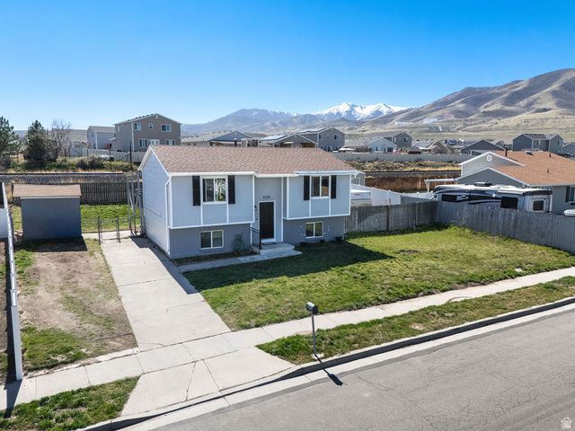 8191 W DANBURY DR, Magna, UT 84044