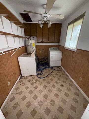 203 N Drumm, Brenham, TX 77833