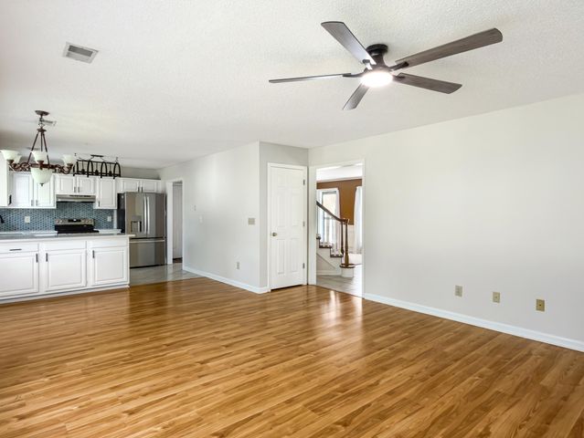 108 Heron Lane, Goose Creek, SC 29445