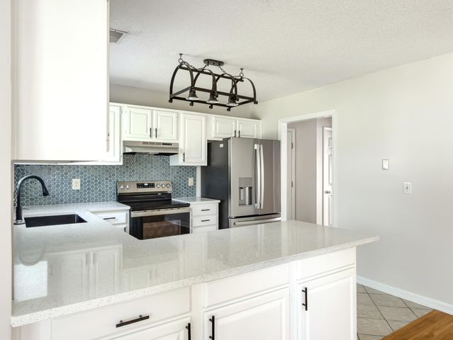 108 Heron Lane, Goose Creek, SC 29445
