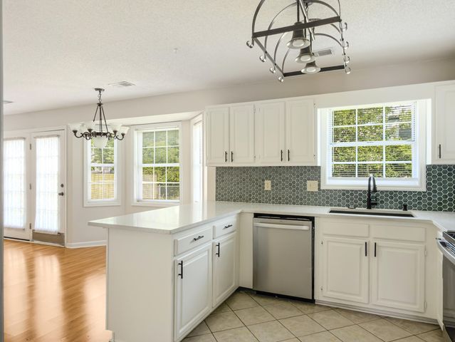 108 Heron Lane, Goose Creek, SC 29445
