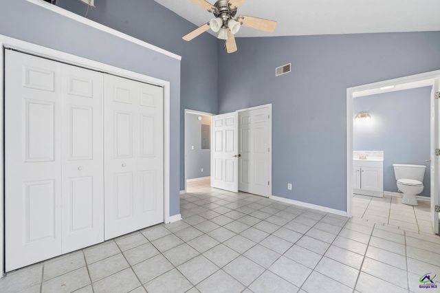 2200 A S Hwy 41, Perry, GA 31069