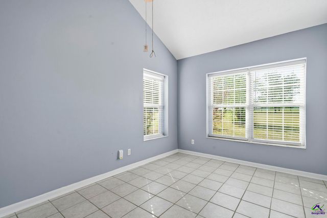 2200 A S Hwy 41, Perry, GA 31069