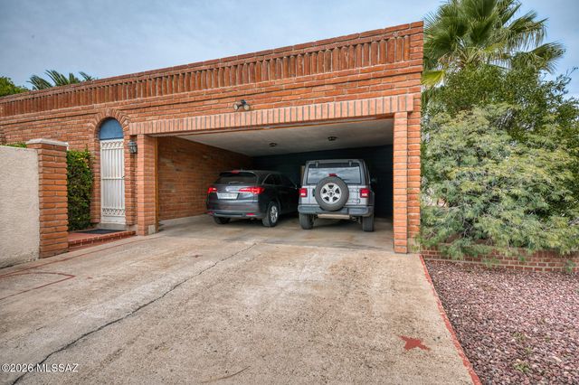 170 S Irving Avenue, Tucson, AZ 85711