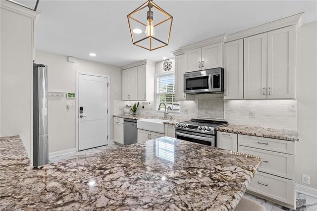 596 Maple Ridge Circle, Salisbury, NC 28147