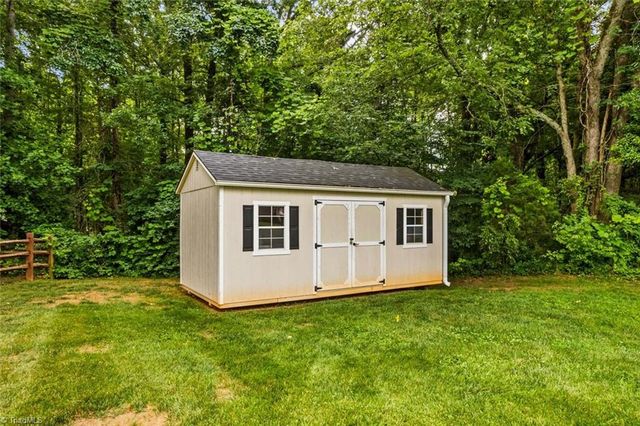 596 Maple Ridge Circle, Salisbury, NC 28147