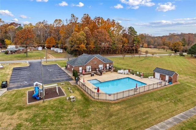 596 Maple Ridge Circle, Salisbury, NC 28147