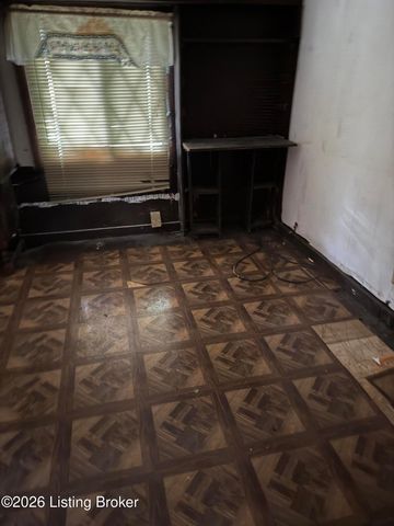 1814 Rowan St, Louisville, KY 40203