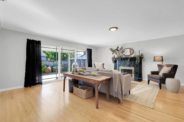 1786 Via Chorro, San Lorenzo, CA 94580