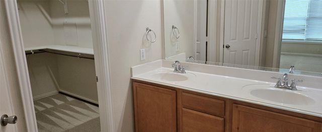 2121 Kingsdale Court, Mckinney, TX 75071