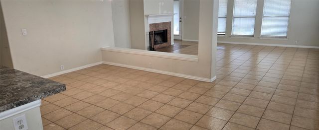 2121 Kingsdale Court, Mckinney, TX 75071