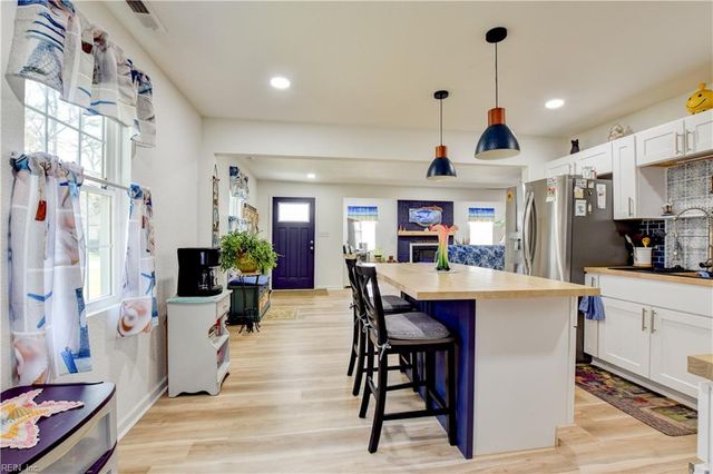 111 Francis ST, Portsmouth, VA 23702