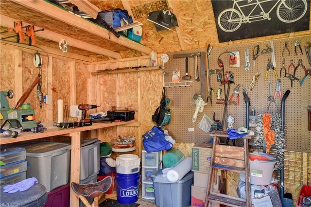 111 Francis ST, Portsmouth, VA 23702