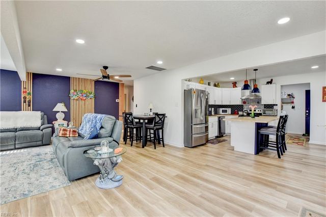 111 Francis ST, Portsmouth, VA 23702