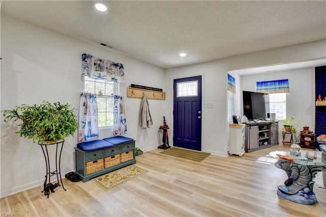 111 Francis ST, Portsmouth, VA 23702