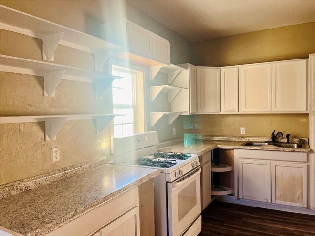 312 W C Street, Alex, OK 73002