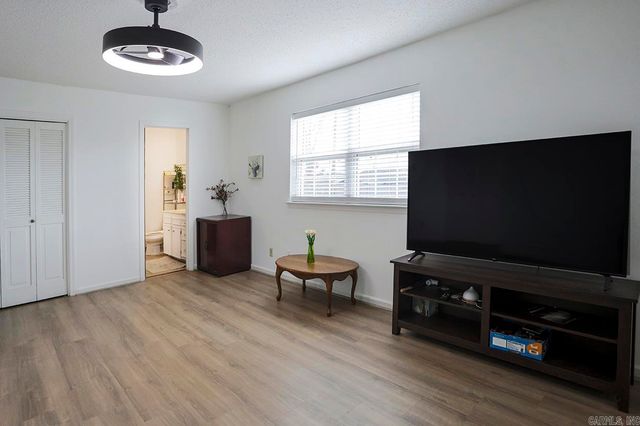 1121 Briar Creek, Little Rock, AR 72211