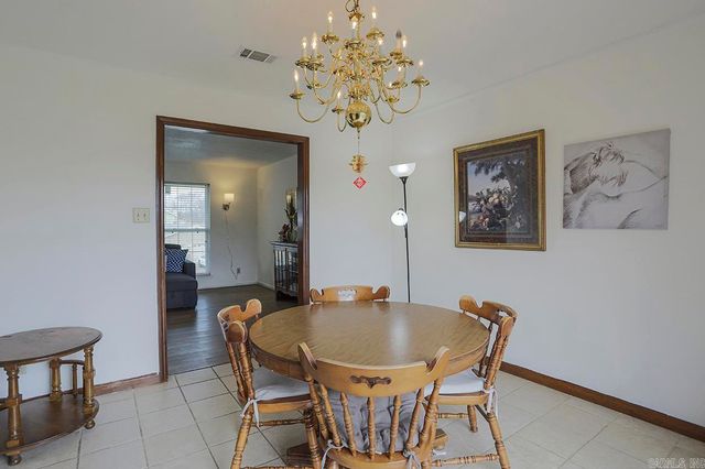 1121 Briar Creek, Little Rock, AR 72211