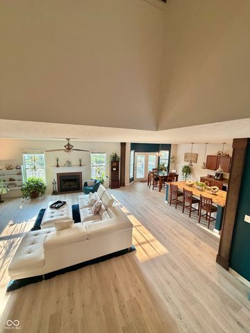 5976 Chazimal Street, Plainfield, IN 46168