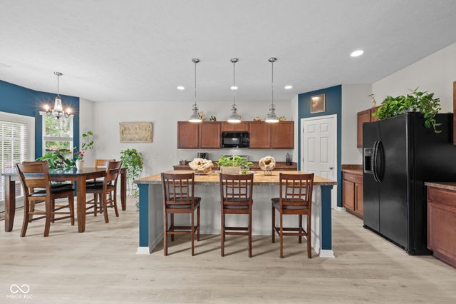 5976 Chazimal Street, Plainfield, IN 46168