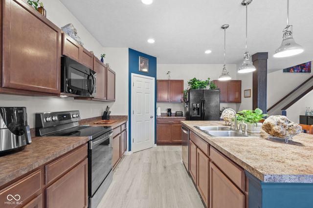 5976 Chazimal Street, Plainfield, IN 46168