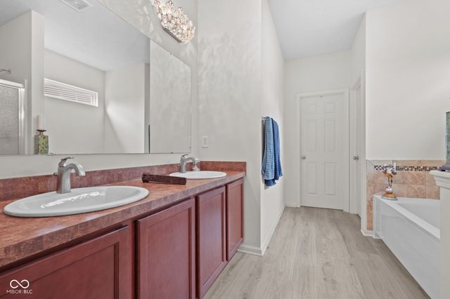 5976 Chazimal Street, Plainfield, IN 46168