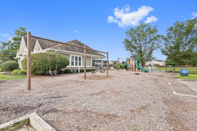 5976 Chazimal Street, Plainfield, IN 46168
