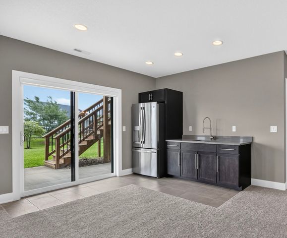 2609 NW Rockwood Lane, Grimes, IA 50111