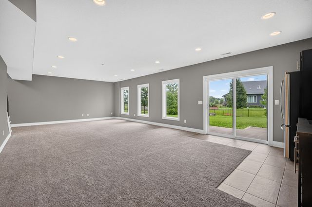 2609 NW Rockwood Lane, Grimes, IA 50111