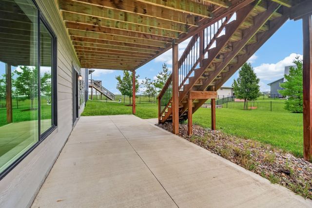2609 NW Rockwood Lane, Grimes, IA 50111