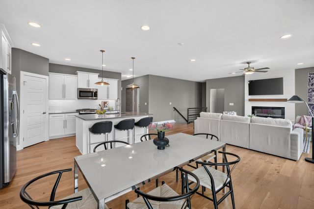 2609 NW Rockwood Lane, Grimes, IA 50111