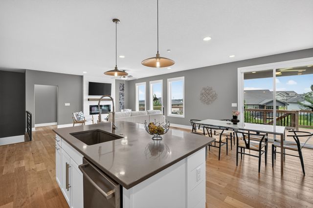 2609 NW Rockwood Lane, Grimes, IA 50111