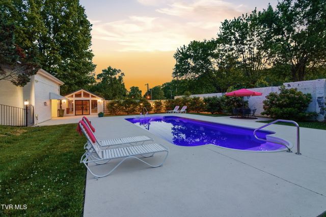 920 Holston Avenue, Bristol, TN 37620