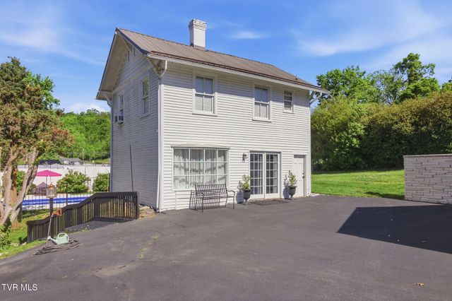 920 Holston Avenue, Bristol, TN 37620