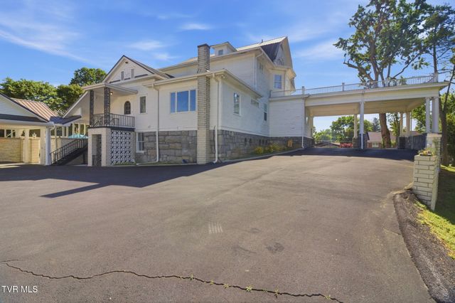 920 Holston Avenue, Bristol, TN 37620