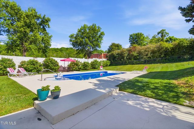 920 Holston Avenue, Bristol, TN 37620