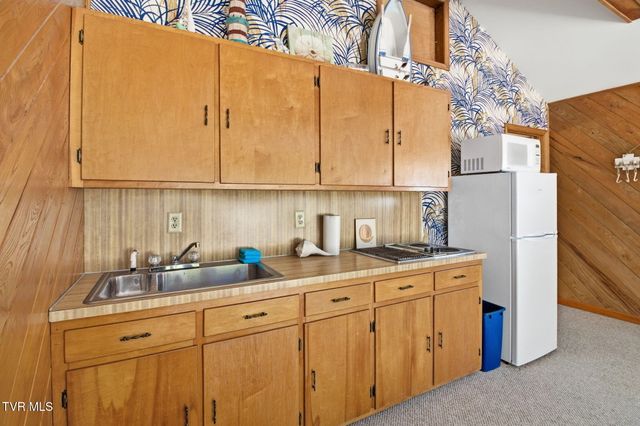 920 Holston Avenue, Bristol, TN 37620