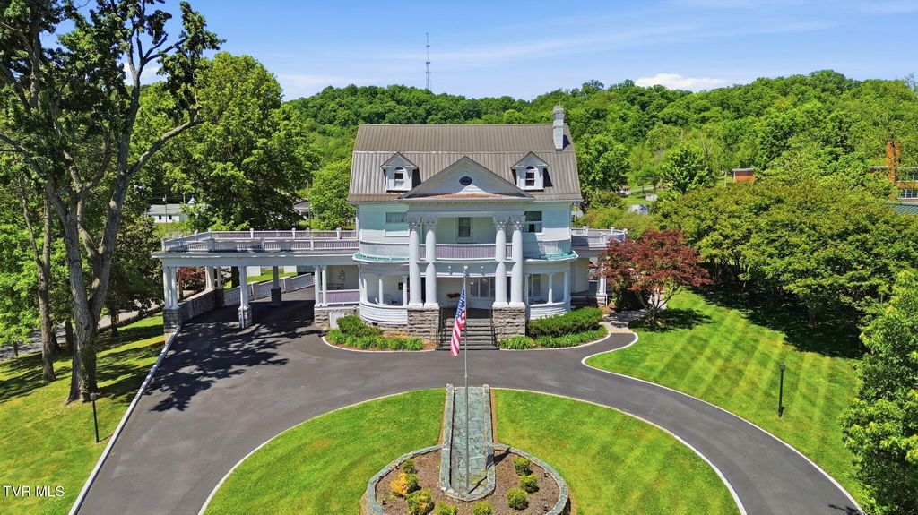 920 Holston Avenue, Bristol, TN 37620
