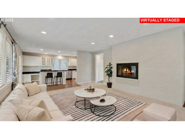 6435 Sw 90TH Ave, Portland, OR 97223