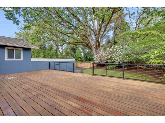 6435 Sw 90TH Ave, Portland, OR 97223