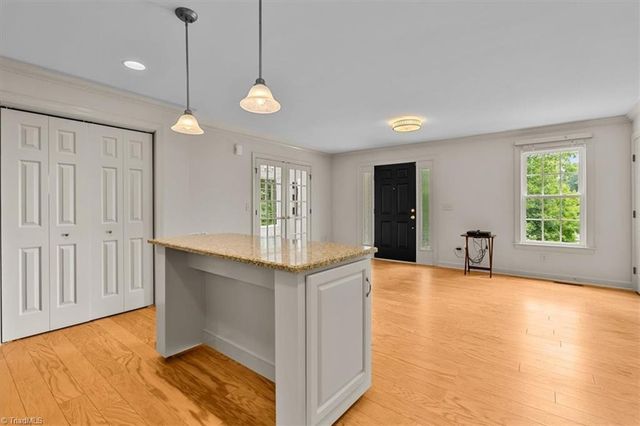 1007 Meadowbrook Road, Asheboro, NC 27203