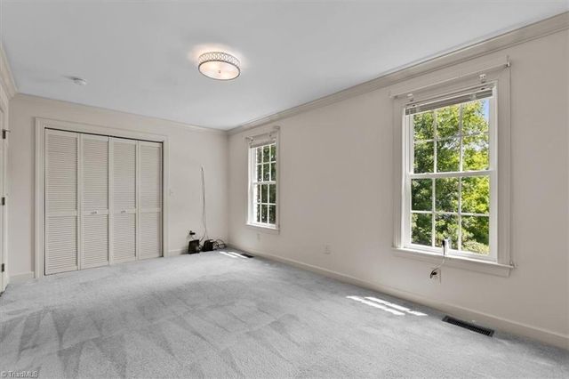 1007 Meadowbrook Road, Asheboro, NC 27203