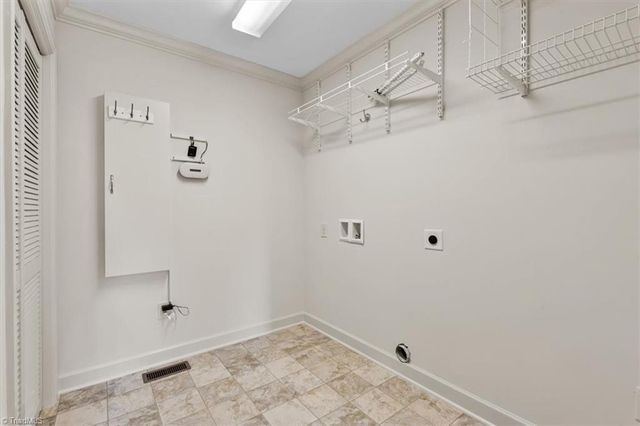 1007 Meadowbrook Road, Asheboro, NC 27203