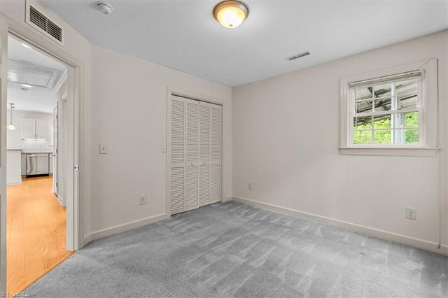 1007 Meadowbrook Road, Asheboro, NC 27203