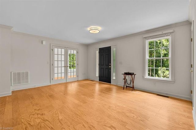 1007 Meadowbrook Road, Asheboro, NC 27203