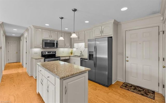 1007 Meadowbrook Road, Asheboro, NC 27203