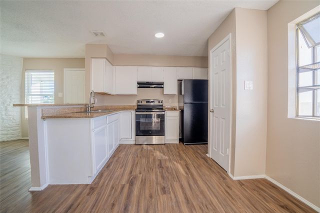 10211 Brownie DR C, Austin, TX 78753