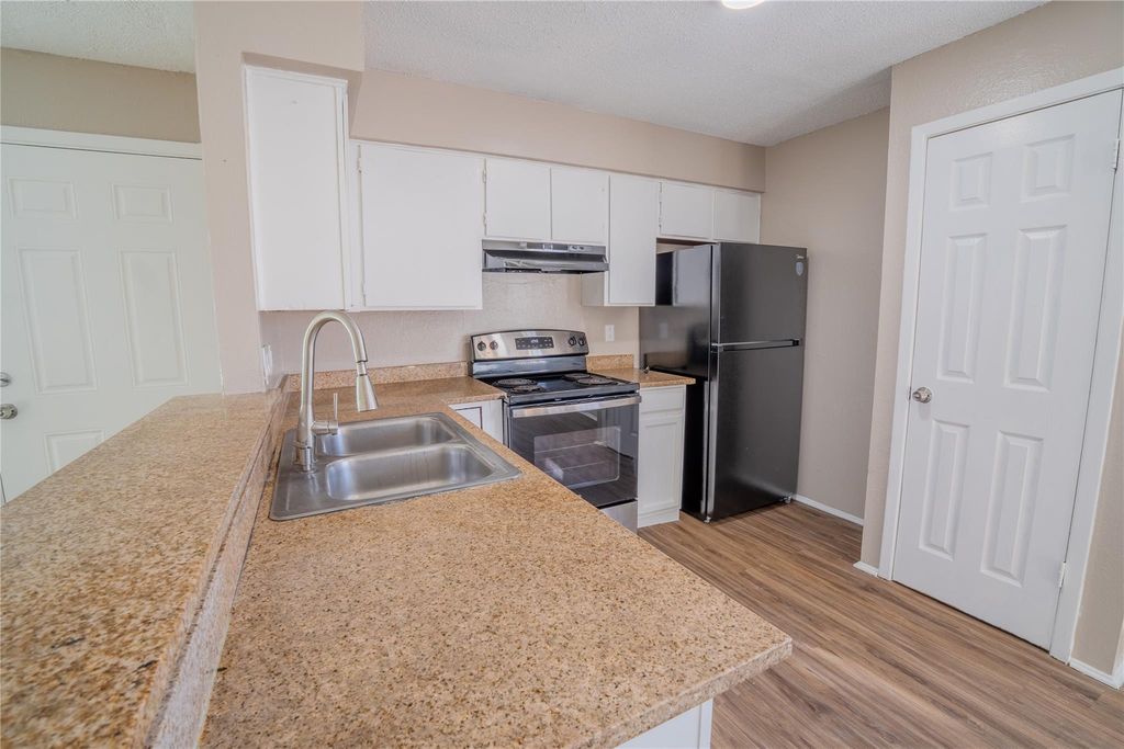 10211 Brownie DR C, Austin, TX 78753